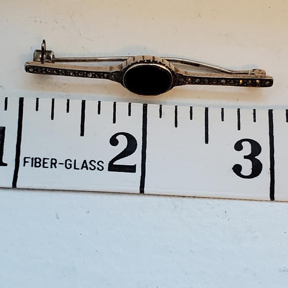 Sterling Onyx Marcasite Bar Pin - Picture 4 of 9